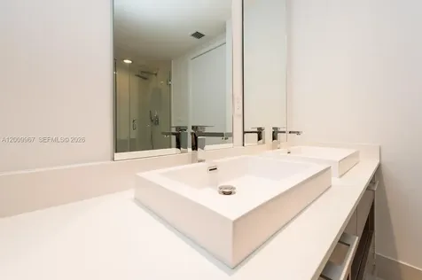 1300 S Miami Miami FL 33130