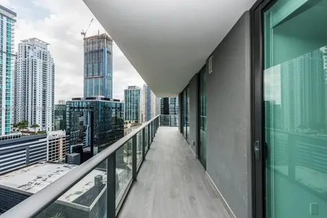 1300 S Miami Miami FL 33130