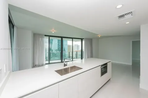 1300 S Miami Miami FL 33130