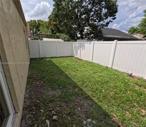 1211 SW 84th Terrace Pembroke Pines FL 33025
