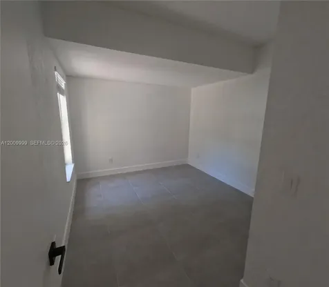 1211 SW 84th Terrace Pembroke Pines FL 33025