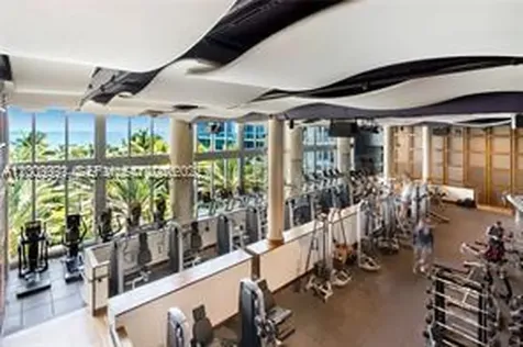 6799 Collins Avenue Miami Beach FL 33141
