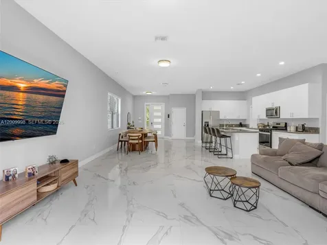 4920 Whispering Way Dania Beach FL 33312