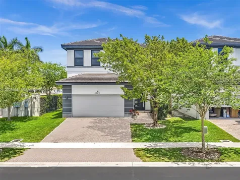 4920 Whispering Way Dania Beach FL 33312