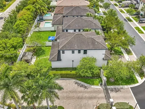 4920 Whispering Way Dania Beach FL 33312