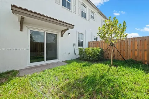 2400 SE 29th Street Homestead FL 33035