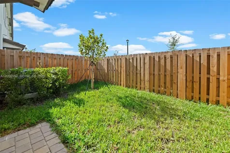 2400 SE 29th Street Homestead FL 33035