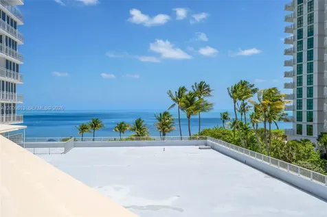 600 Grapetree Drive Key Biscayne FL 33149