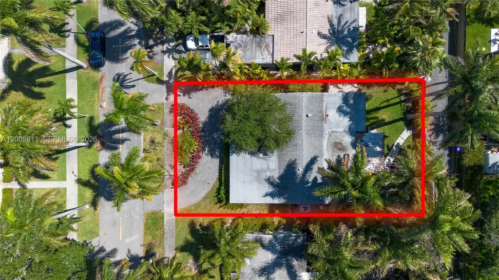 1106 N 13th Court Hollywood FL 33019
