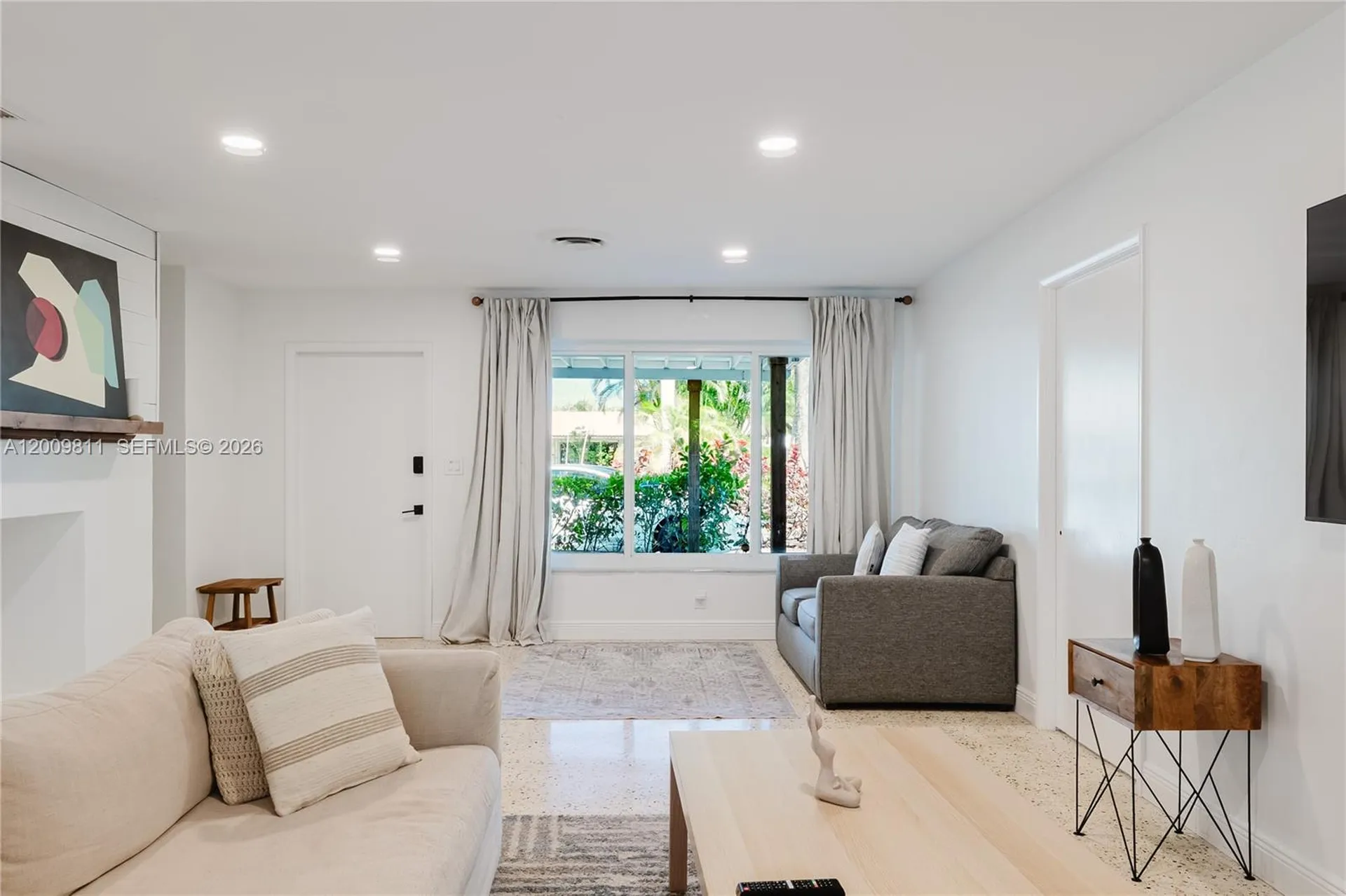 1106 N 13th Court Hollywood FL 33019
