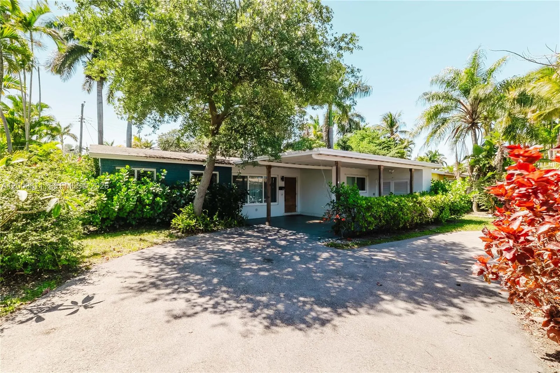 1106 N 13th Court Hollywood FL 33019