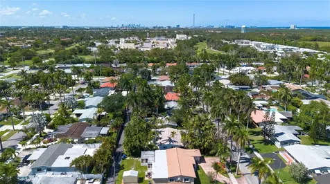 1106 N 13th Court Hollywood FL 33019