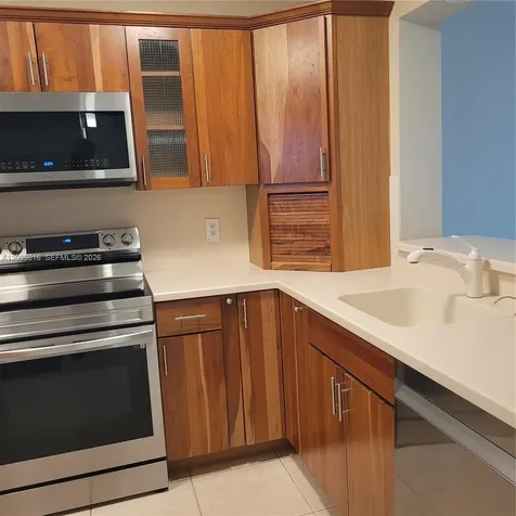 1811 Sabal Palm Drive Davie FL 33324
