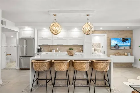 2301 Collins Avenue Miami Beach FL 33139