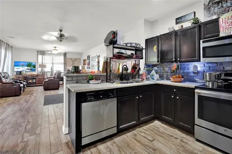 560 SE 33rd Terrace Homestead FL 33033