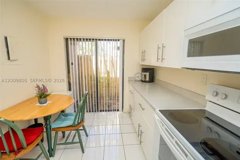 4715 NW 82nd Avenue Lauderhill FL 33351