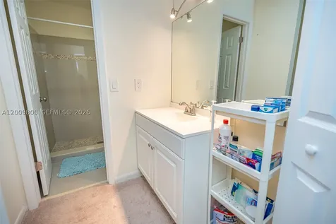4715 NW 82nd Avenue Lauderhill FL 33351