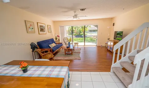 4715 NW 82nd Avenue Lauderhill FL 33351