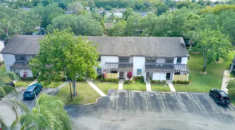 4715 NW 82nd Avenue Lauderhill FL 33351
