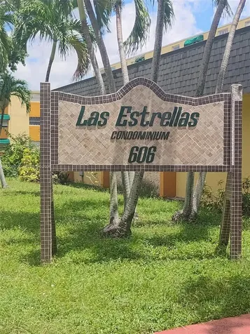 606 W 81st Street Hialeah FL 33014
