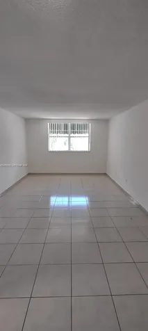 606 W 81st Street Hialeah FL 33014