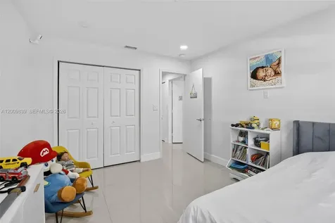 3540 N Park Road Hollywood FL 33021