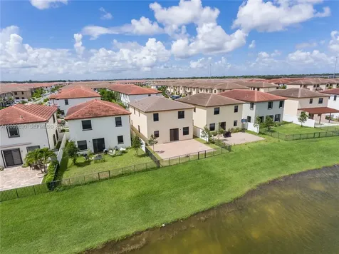 3364 W 103rd Terrace Hialeah FL 33018