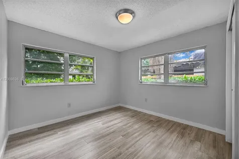 2225 SW 62nd Court Miami FL 33155