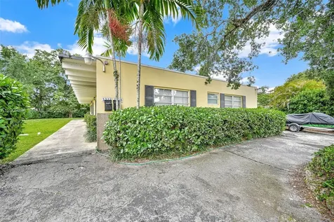 2225 SW 62nd Court Miami FL 33155