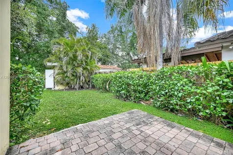 2225 SW 62nd Court Miami FL 33155