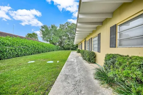 2225 SW 62nd Court Miami FL 33155