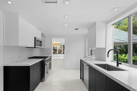 114 3 San Marino Terrace Miami Beach FL 33139