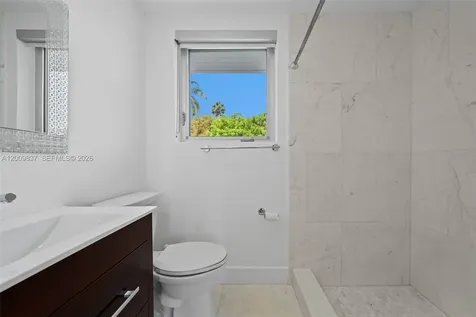 114 3 San Marino Terrace Miami Beach FL 33139