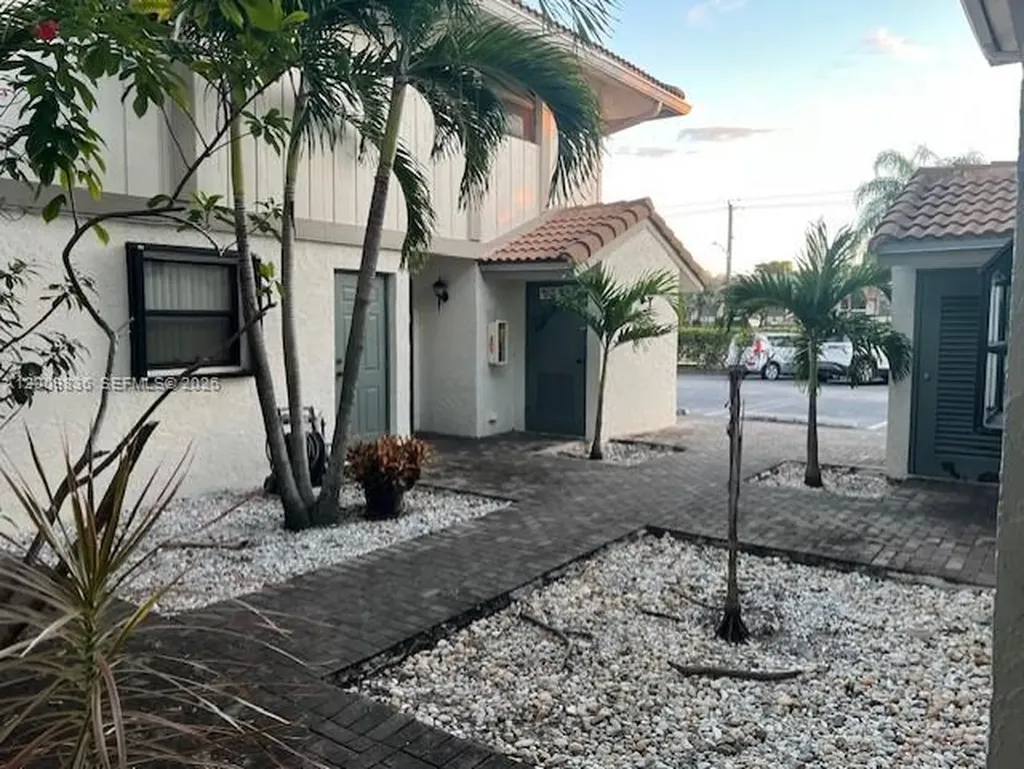 10789 Royal Palm Boulevard Coral Springs FL 33065