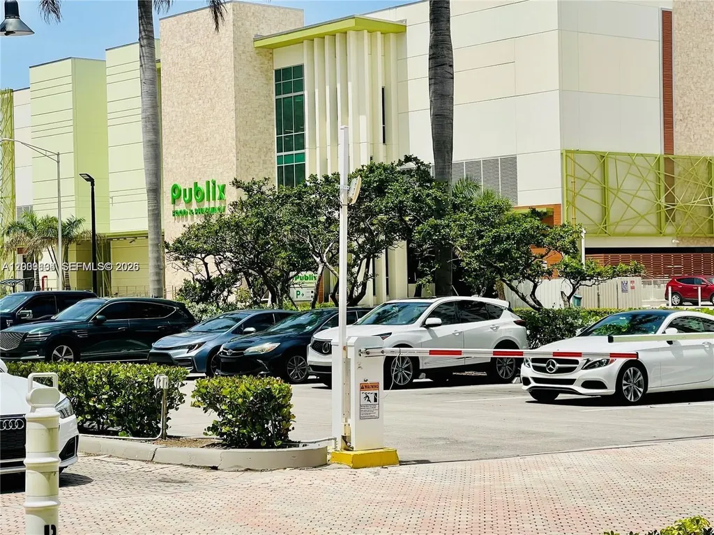 3001 S Ocean Drive Hollywood FL 33019
