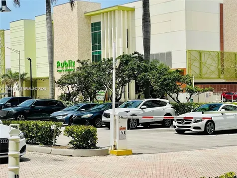 3001 S Ocean Drive Hollywood FL 33019