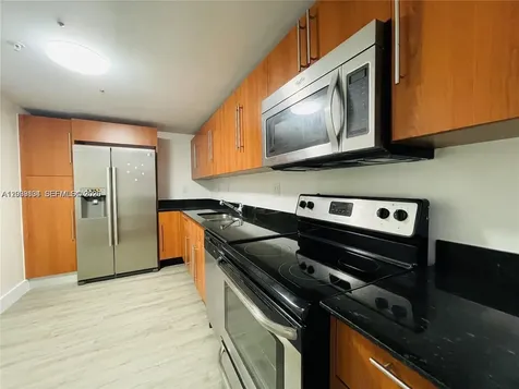 3001 S Ocean Drive Hollywood FL 33019