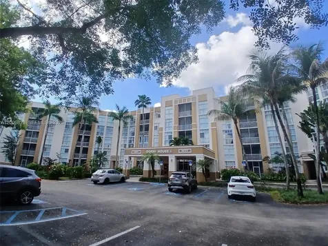 9805 NW 52nd Street Doral FL 33178