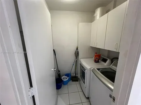 18671 Collins Avenue Sunny Isles Beach FL 33160