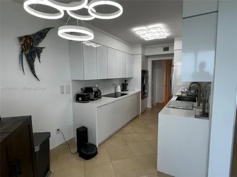 18671 Collins Avenue Sunny Isles Beach FL 33160