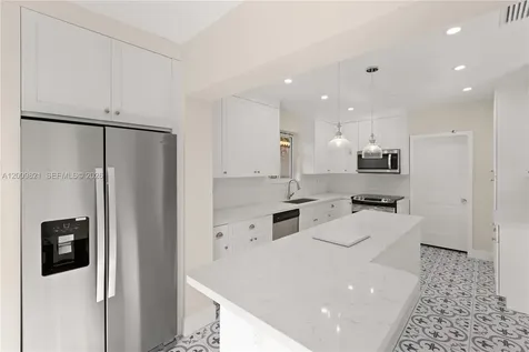 5614 San Vicente Street Coral Gables FL 33146