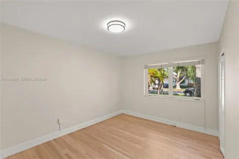 5614 San Vicente Street Coral Gables FL 33146