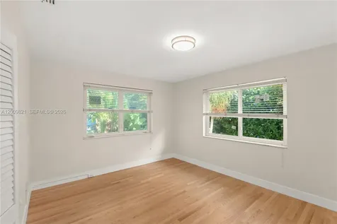 5614 San Vicente Street Coral Gables FL 33146