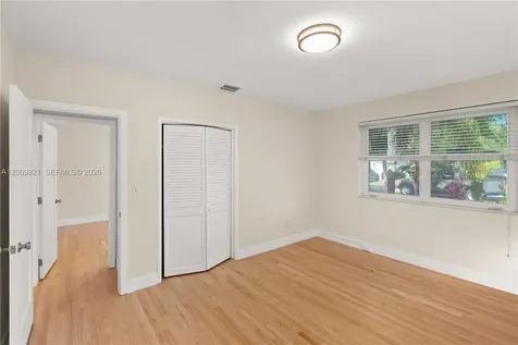 5614 San Vicente Street Coral Gables FL 33146
