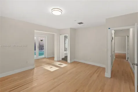 5614 San Vicente Street Coral Gables FL 33146