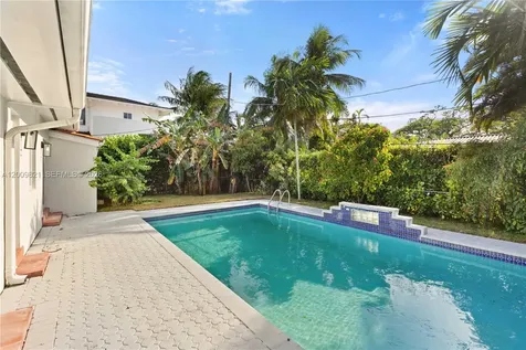 5614 San Vicente Street Coral Gables FL 33146