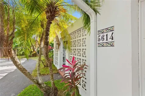 5614 San Vicente Street Coral Gables FL 33146