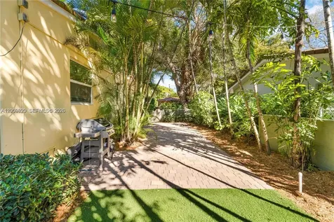 414 Camilo Avenue Coral Gables FL 33134