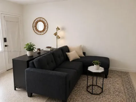40 Salamanca Avenue Coral Gables FL 33134
