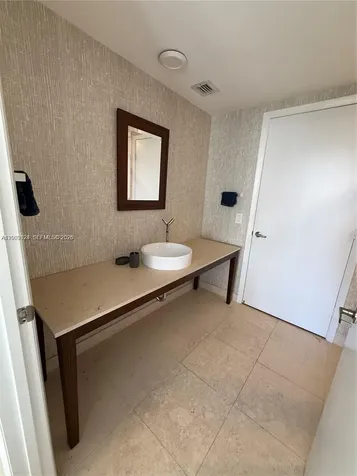 465 Brickell Avenue Miami FL 33131